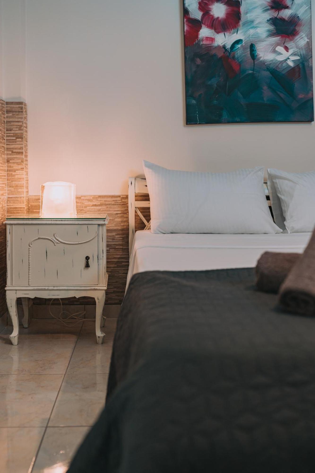 Nostos Apartment, With A Spacious Backyard أرتيميدا المظهر الخارجي الصورة