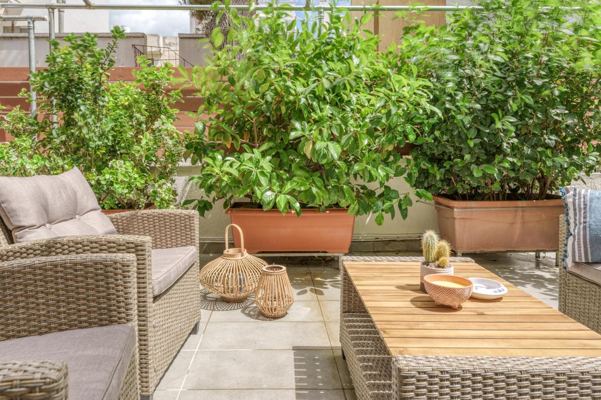 Nostos Apartment, With A Spacious Backyard أرتيميدا المظهر الخارجي الصورة